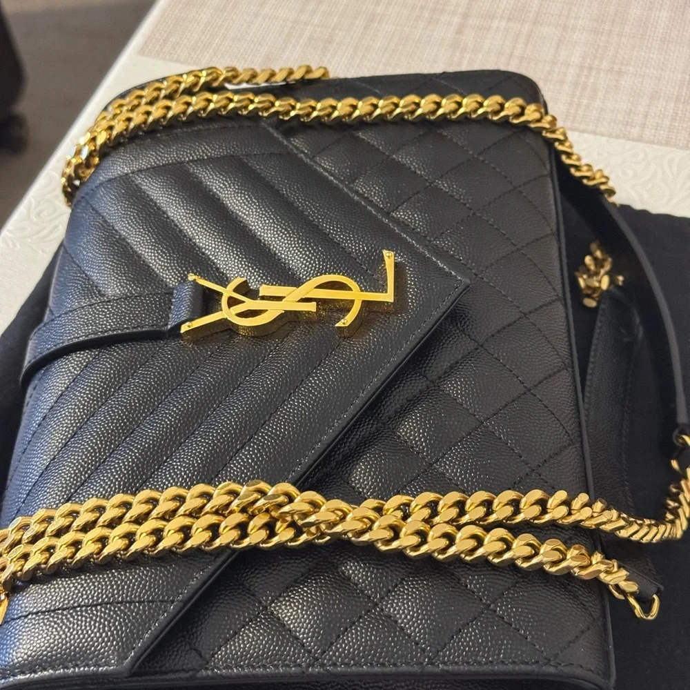 Yves Saint Laurent Paris Caviar leather Envelope bag - Picture 10 of 16